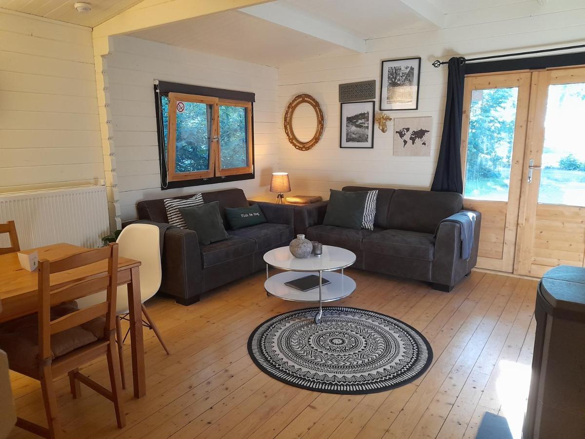 Carpe Diem, Het Ruime Chalet Met Houtkachel Nabij Wildlands Emmen Schoonebeek Exterior foto